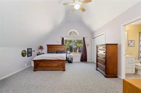 Bedroom - 11912 N Waldron, Jerome, MI 49249 photo 5 of 8