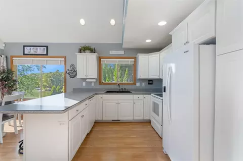 Kitchen - 11912 N Waldron, Jerome, MI 49249 photo 2 of 4