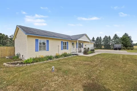 2036 Sunrise, Gaylord, MI 49735