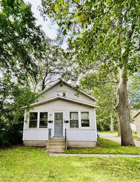 355 Roberts, Muskegon, MI 49442