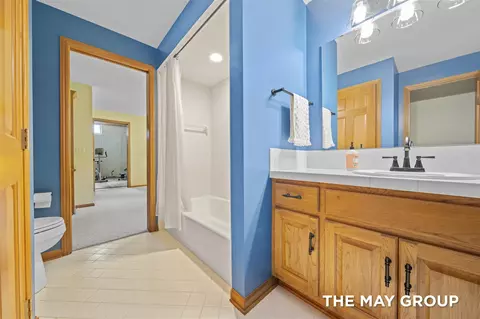 Bath - 6990-6992 2 Mile, Ada, MI 49301 photo 10 of 10