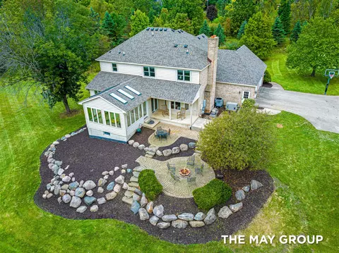 Exterior - 6990-6992 2 Mile, Ada, MI 49301 photo 3 of 7