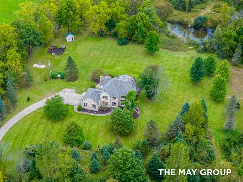 View/Area - 6990-6992 2 Mile, Ada, MI 49301 photo 2 of 11