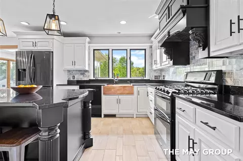 Kitchen - 6990-6992 2 Mile, Ada, MI 49301 photo 3 of 5