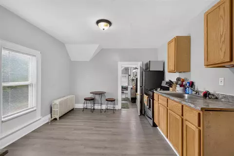 Kitchen - 551 Cooper, Jackson, MI 49201 photo 10 of 11