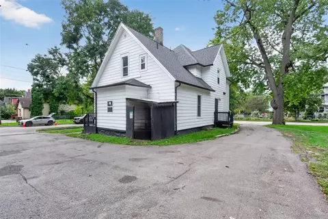 Exterior - 551 Cooper, Jackson, MI 49201 photo 4 of 6