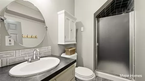 Bath - 10400 Heether, Belding, MI 48809 photo 6 of 6