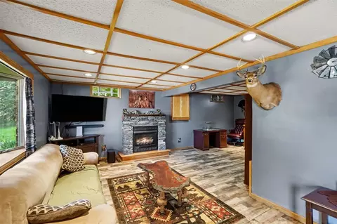 Living - 10457 S Gordon, Grant, MI 49327 photo 3 of 4