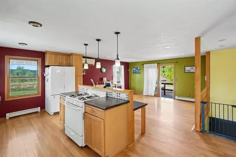 Kitchen - 10457 S Gordon, Grant, MI 49327 photo 4 of 4