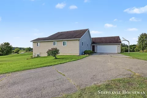 Exterior - 5169 Snow, Ada, MI 49301 photo 2 of 5
