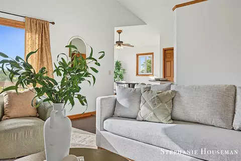 Living - 5169 Snow, Ada, MI 49301 photo 5 of 6