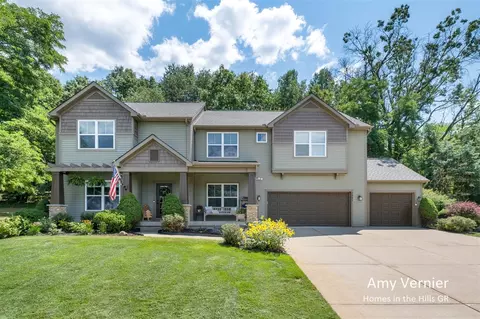 7860 Sandy Holw, Alto, MI 49302