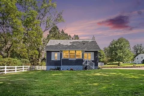 7632 Northland, Rockford, MI 49341