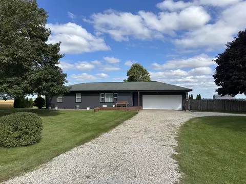 15974 Dickinson, White Pigeon, MI 49099