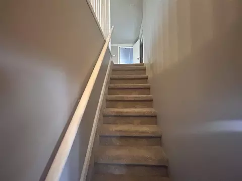 Entry Way - 32 E George, Hazel Park, MI 48030 photo 1 of 1