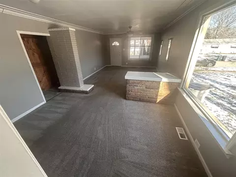Living - 32 E George, Hazel Park, MI 48030 photo 5 of 6