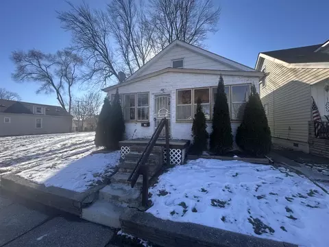 Exterior - 32 E George, Hazel Park, MI 48030 photo 2 of 4