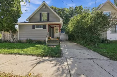 306 N Main, Allegan, MI 49010