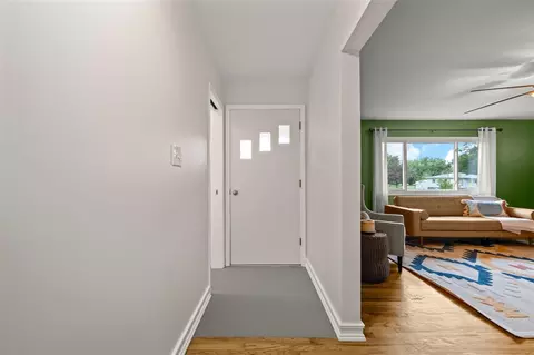 Entry Way - 3206 Samson, Buchanan, MI 49107 photo 1 of 3