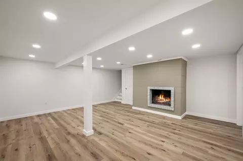 Living - 3206 Samson, Buchanan, MI 49107 photo 6 of 7