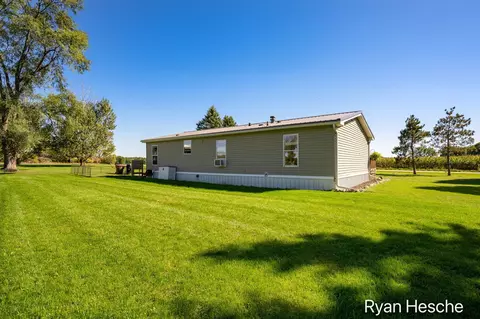 Exterior - 8024 Scott, Saranac, MI 48881 photo 6 of 6