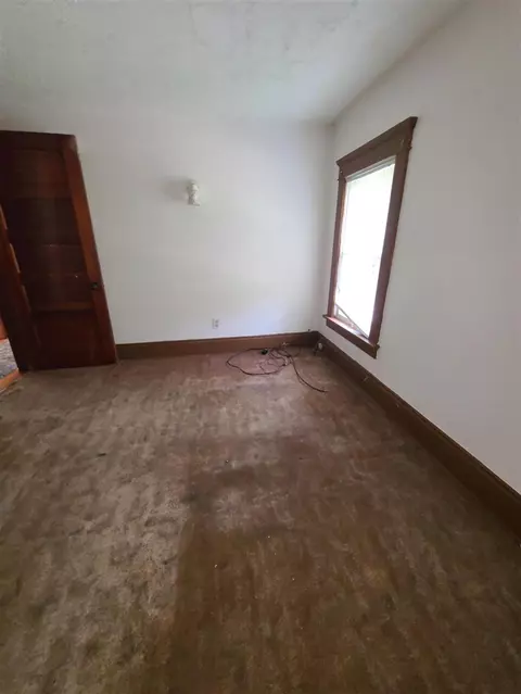 Bedroom - 522 W W Trl, Jackson, MI 49201 photo 1 of 3
