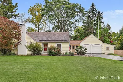 1930 Michigan, Grand Rapids, MI 49503