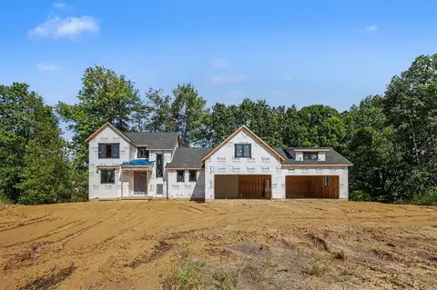754 W Sedona Hls, Grand Rapids, MI 49525