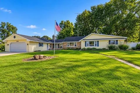 Exterior - 303 Marshall, Jackson, MI 49202 photo 5 of 5