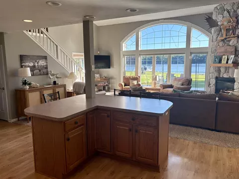 Kitchen - 4760 Queens, Gladwin, MI 48624 photo 1 of 3