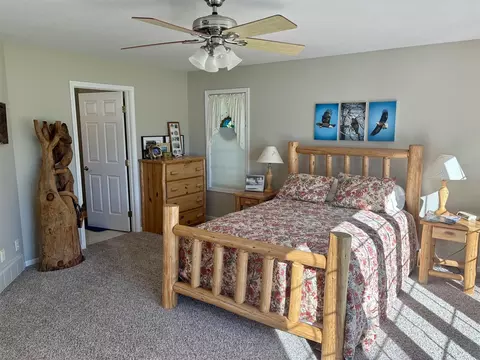 Bedroom - 4760 Queens, Gladwin, MI 48624 photo 4 of 9