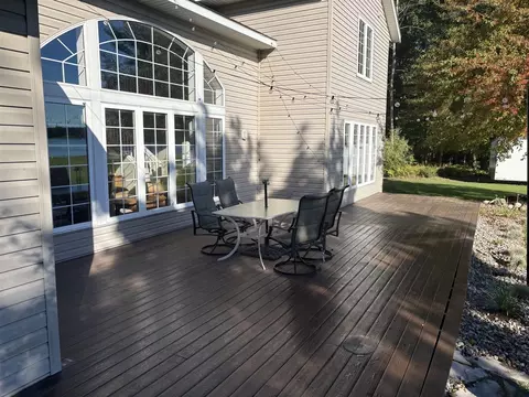 Exterior - 4760 Queens, Gladwin, MI 48624 photo 6 of 10