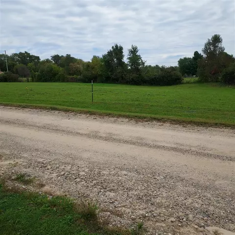 Vl Dibbles, Lowell, MI 49331 photo 4