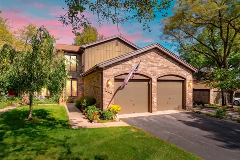 3645 Woodcliff, Kalamazoo, MI 49008