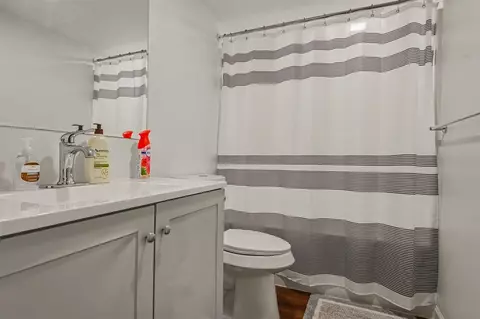 Bath - 944 110th, Plainwell, MI 49080 photo 2 of 2