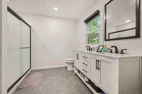 Bath - 944 110th, Plainwell, MI 49080 photo 1 of 2