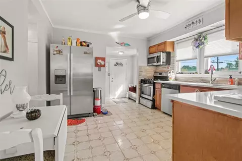 Kitchen - 3165 4th, Monroe, MI 48162 photo 3 of 3