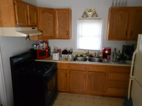 Kitchen - 108 Exchange, Gobles, MI 49055 photo 3 of 4