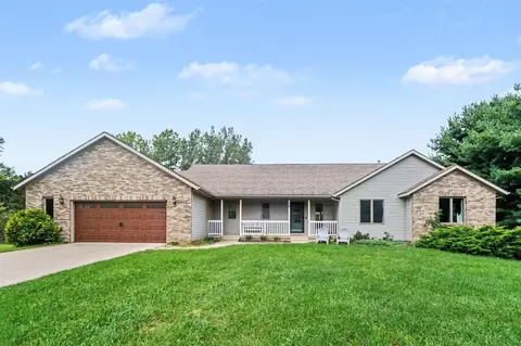 8969 Myers Lk, Rockford, MI 49341