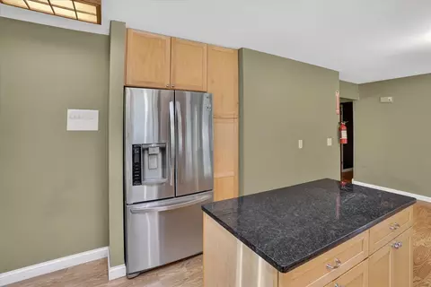 Kitchen - 630 Gilbert, Jackson, MI 49202 photo 3 of 5
