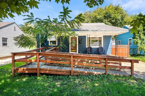 907 California, Grand Rapids, MI 49504