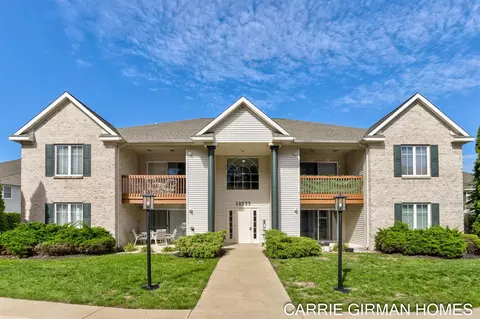 12233 S Crystal Waters #2, Holland, MI 49424