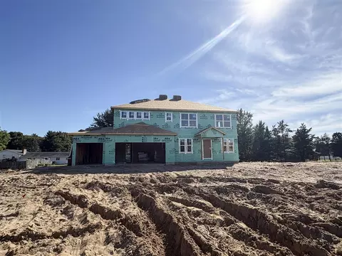 6388 Coneflower, Holland, MI 49423