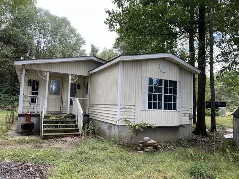 53774 N Fisher Lk, Three Rivers, MI 49093