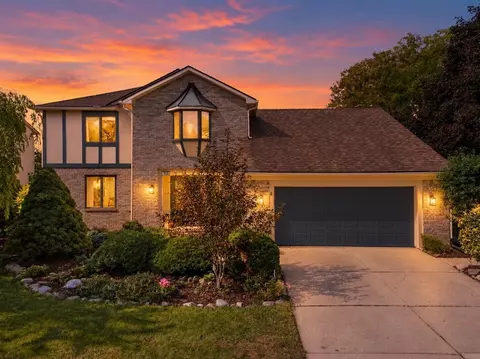 612 Burr Oak, Ann Arbor, MI 48103