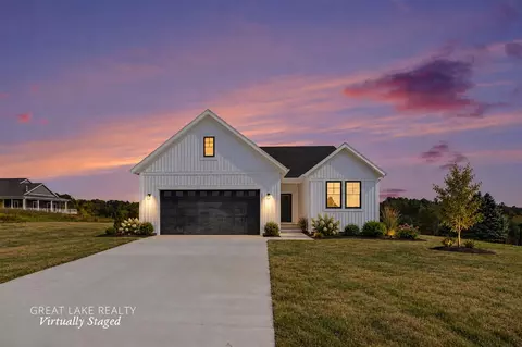 3810 Angling, Traverse City, MI 49685
