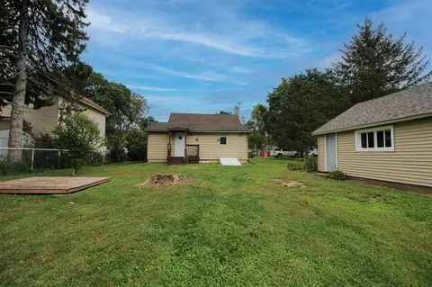Exterior - 418 E Arbor, Marcellus, MI 49067 photo 5 of 9