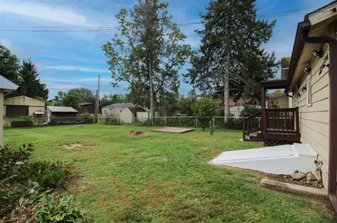Exterior - 418 E Arbor, Marcellus, MI 49067 photo 7 of 9