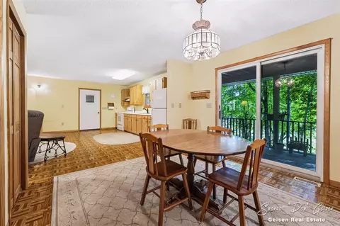 Dining - 5236 N Whites Brg, Belding, MI 48809 photo 2 of 2