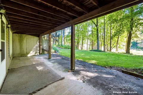 Exterior - 5236 N Whites Brg, Belding, MI 48809 photo 10 of 25